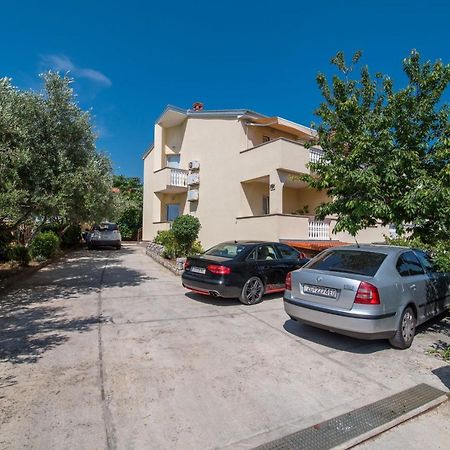Apartments Bogdanic Krk I Veglia Exterior foto