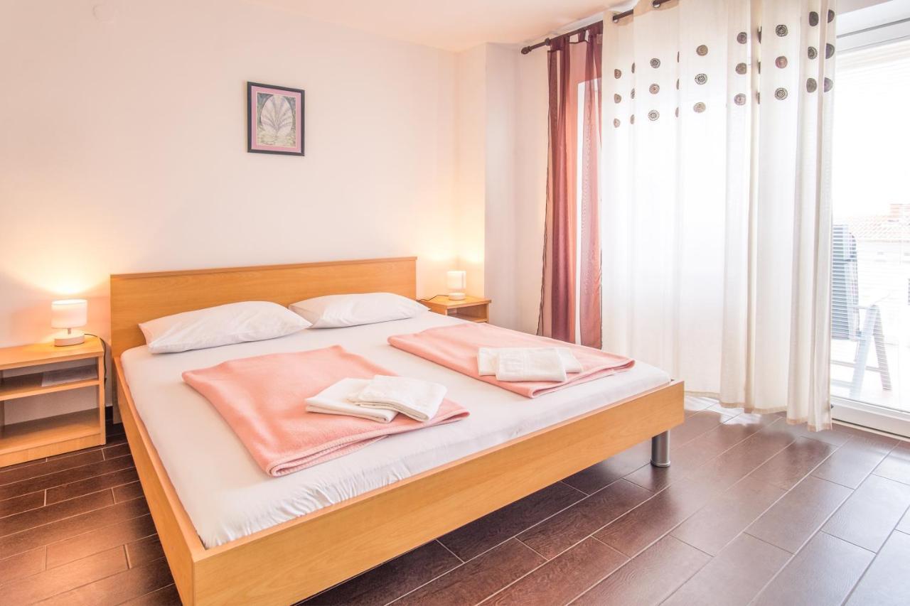 Apartments Bogdanic Krk I Veglia Exterior foto