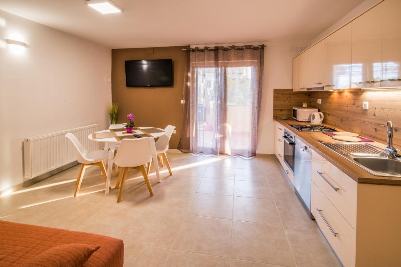 Apartments Bogdanic Krk I Veglia Exterior foto