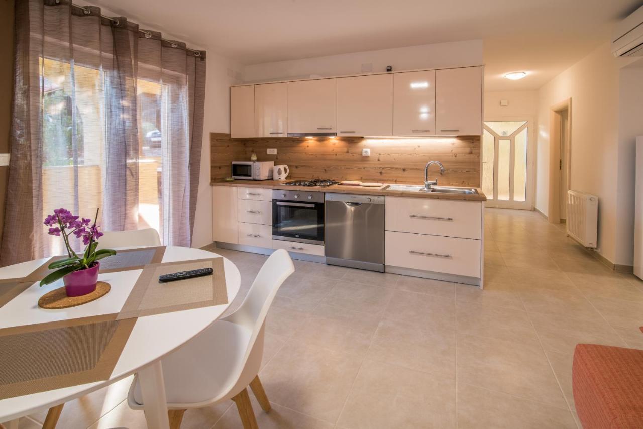 Apartments Bogdanic Krk I Veglia Exterior foto